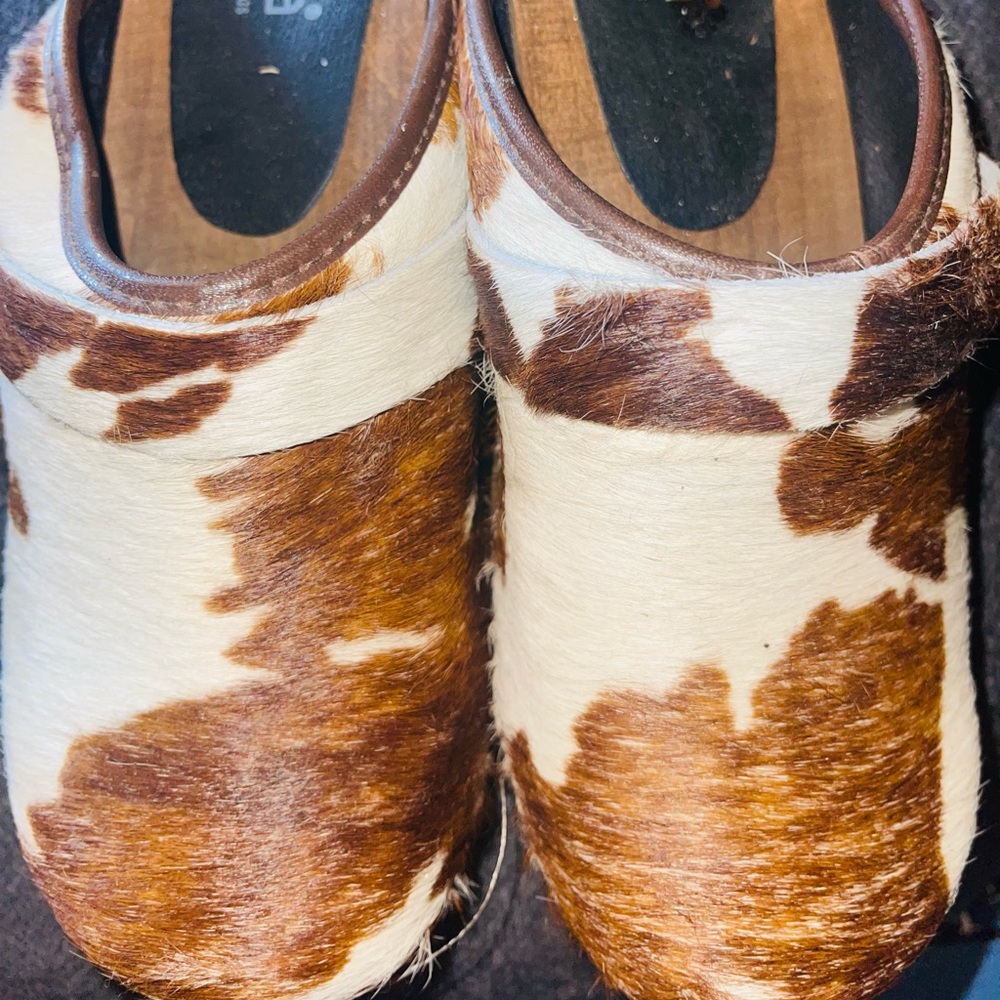 Clogs
